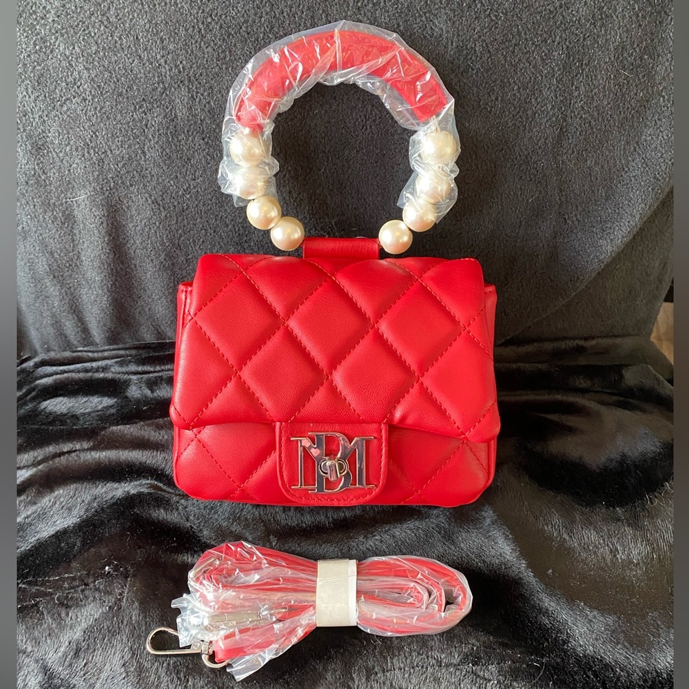 New Badgley Mischka Red clutch bag with faux pearl handle and crossbody strap